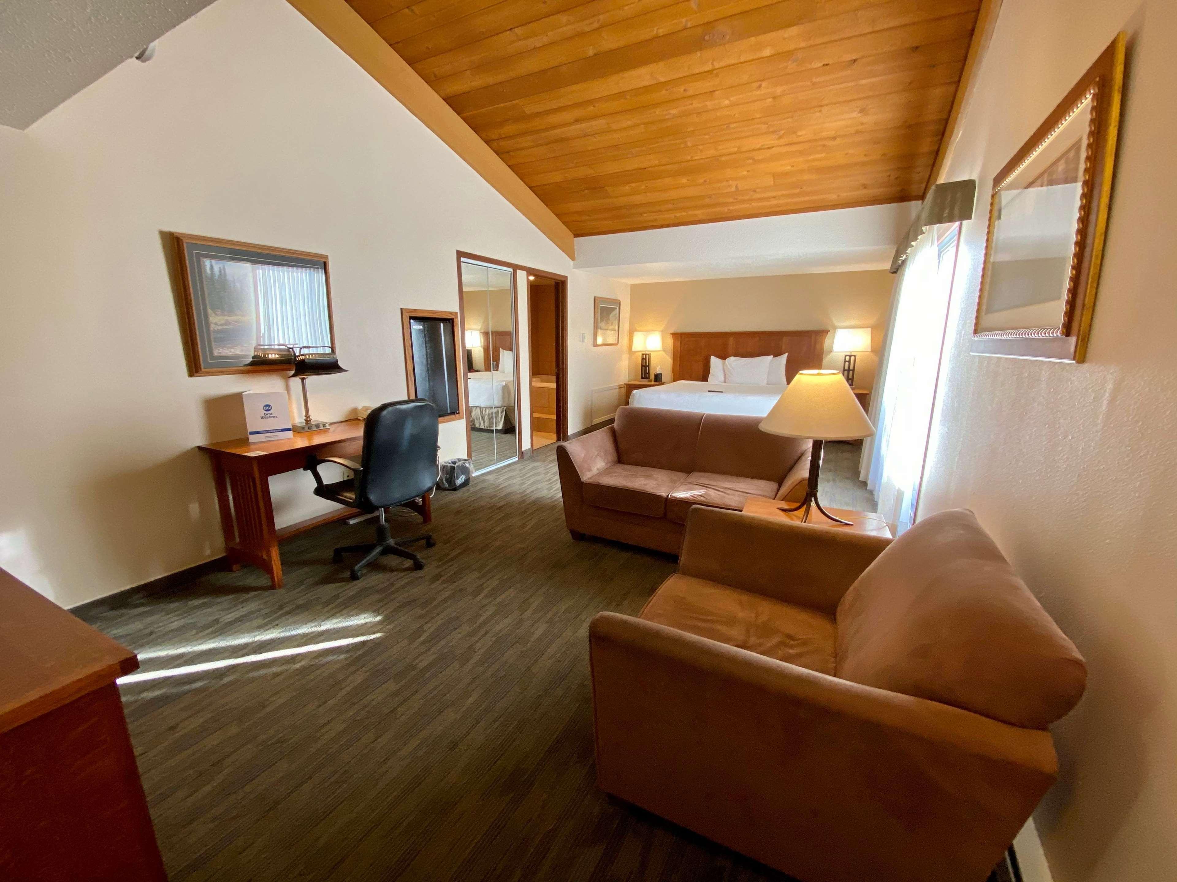 Best Western Sheridan Center Eksteriør billede